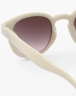 #C Vintage Cream