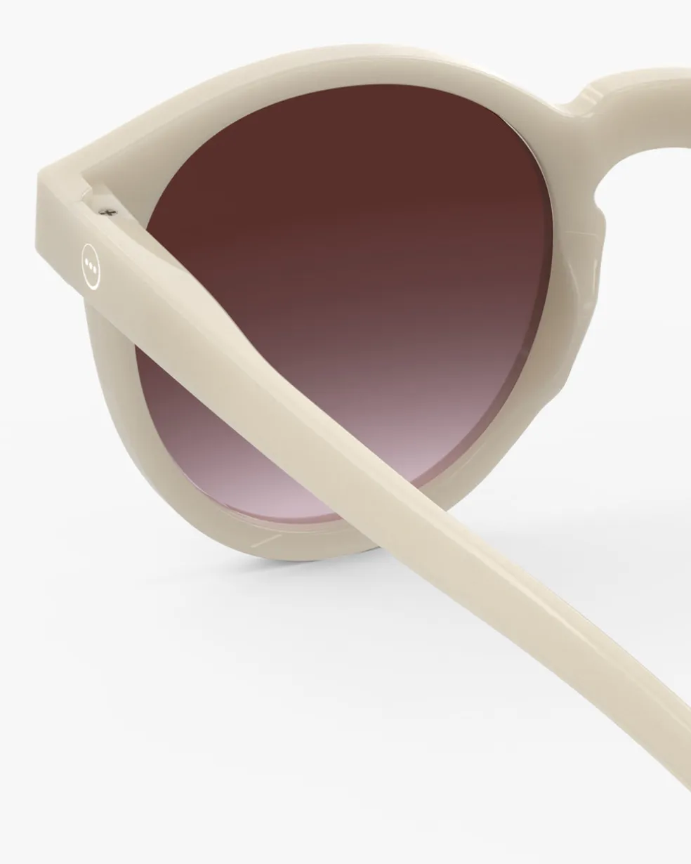 #M Vintage Cream