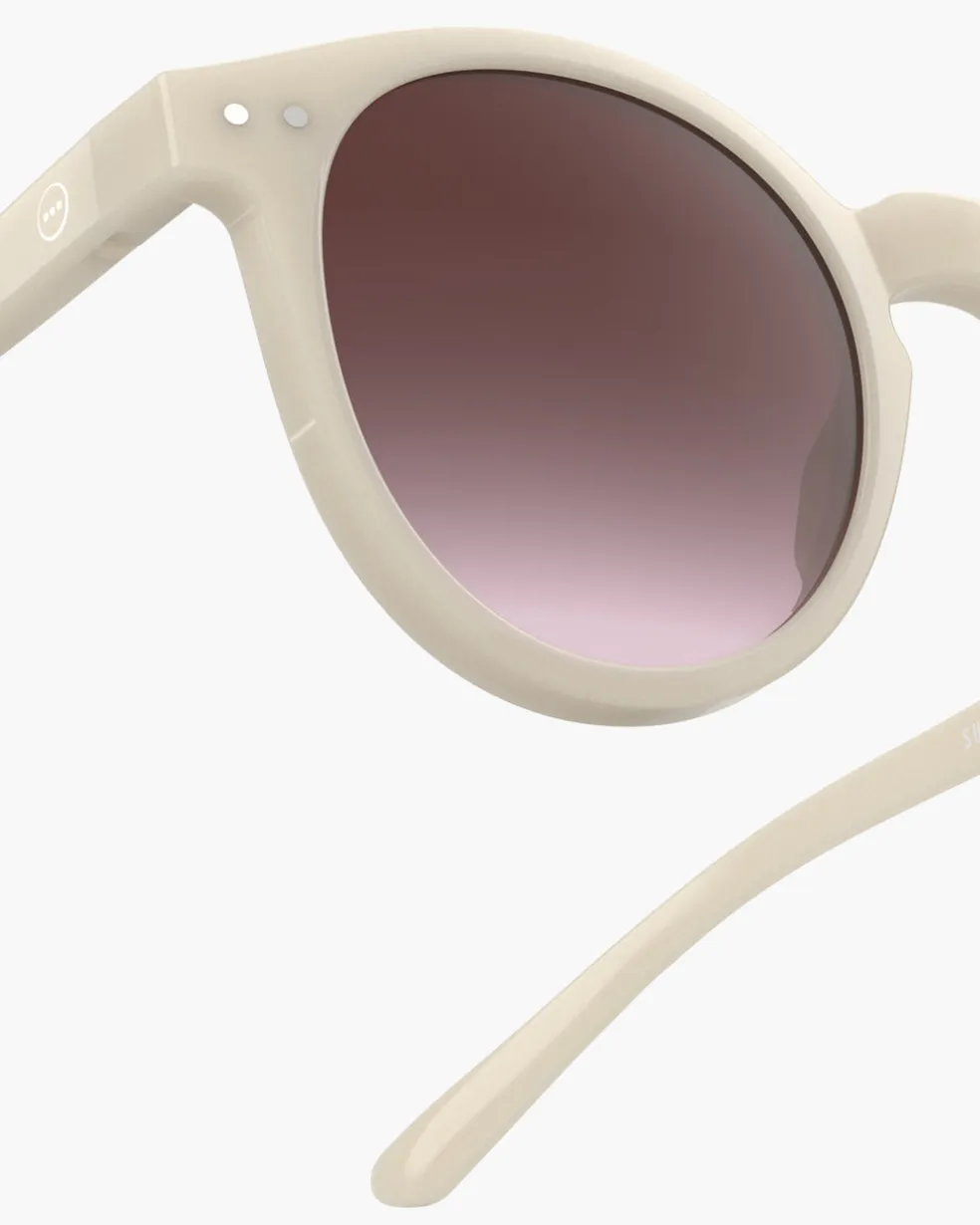 #M Vintage Cream