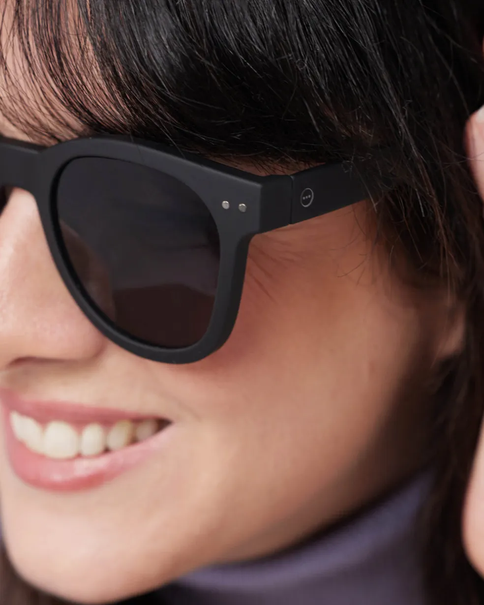 #N Noir